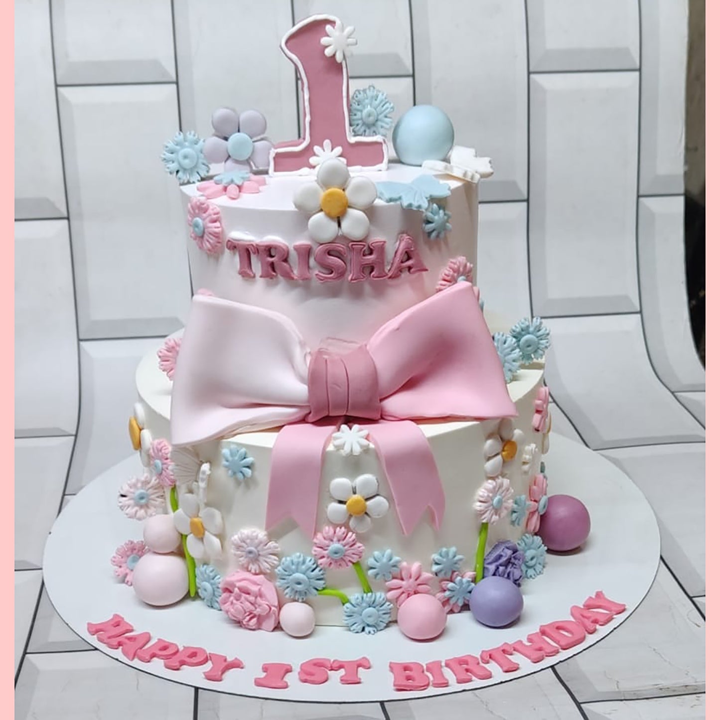 1st Birthday Designer Cake – Custom Baby Celebration Cake | Ministry of Cakes