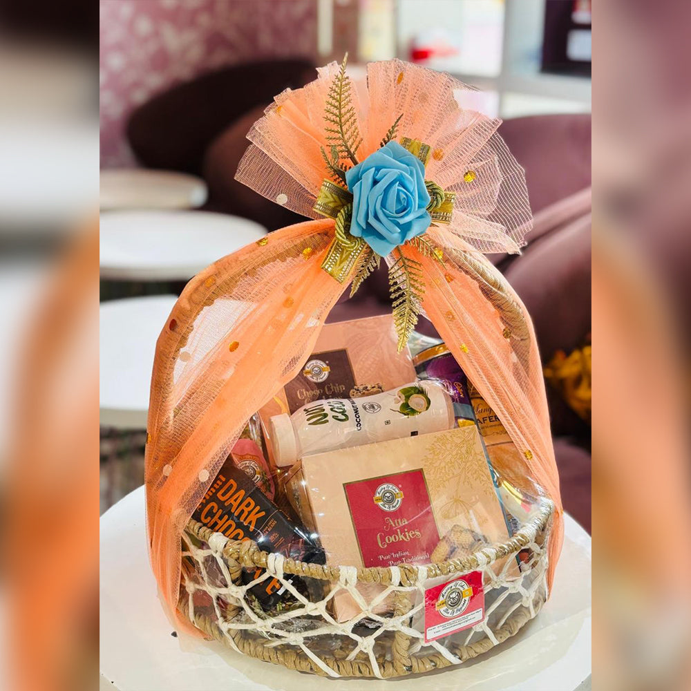 Flavors of Happiness Hamper | Festive & Birthday Gift Basket | Ministry of Cakes Gifting