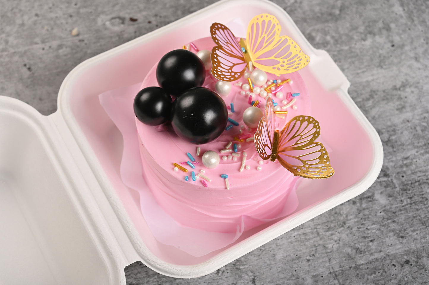 Pineapple Bento Cake by Ministry of Cakes