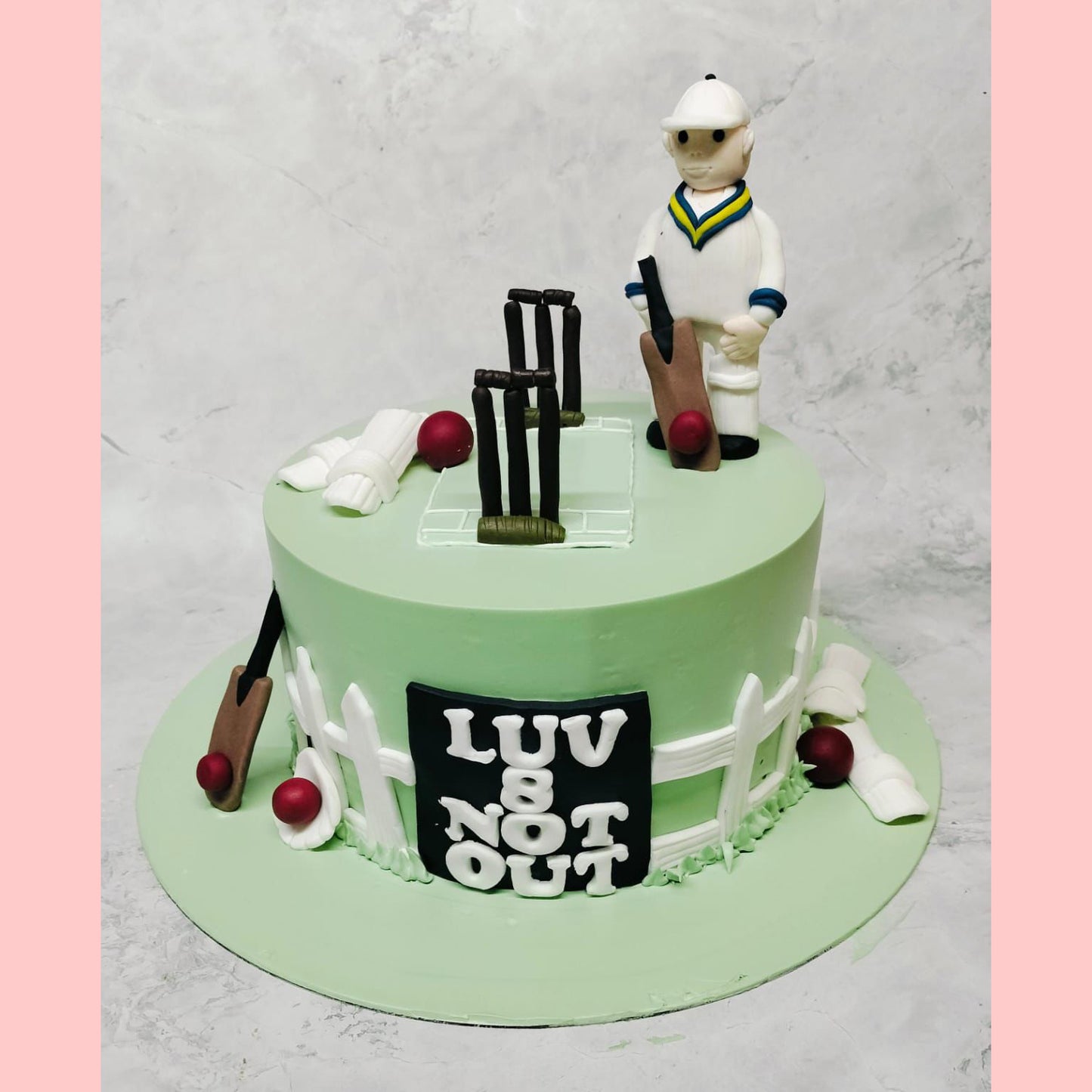 Cricket Theme Designer Birthday Cake | Ministry of Cakes
