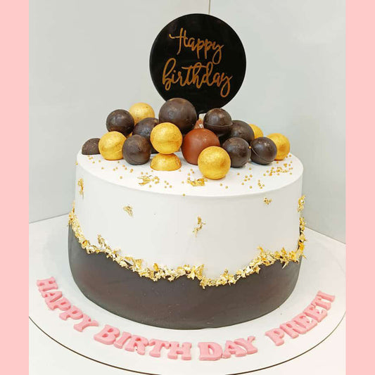 Exquisite Birthday Designer Cake | Ministry of Cakes