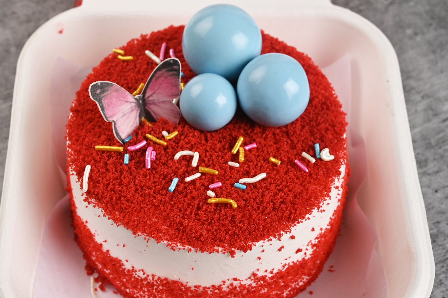 Red Velvet Bento Cake by Ministry of Cakes