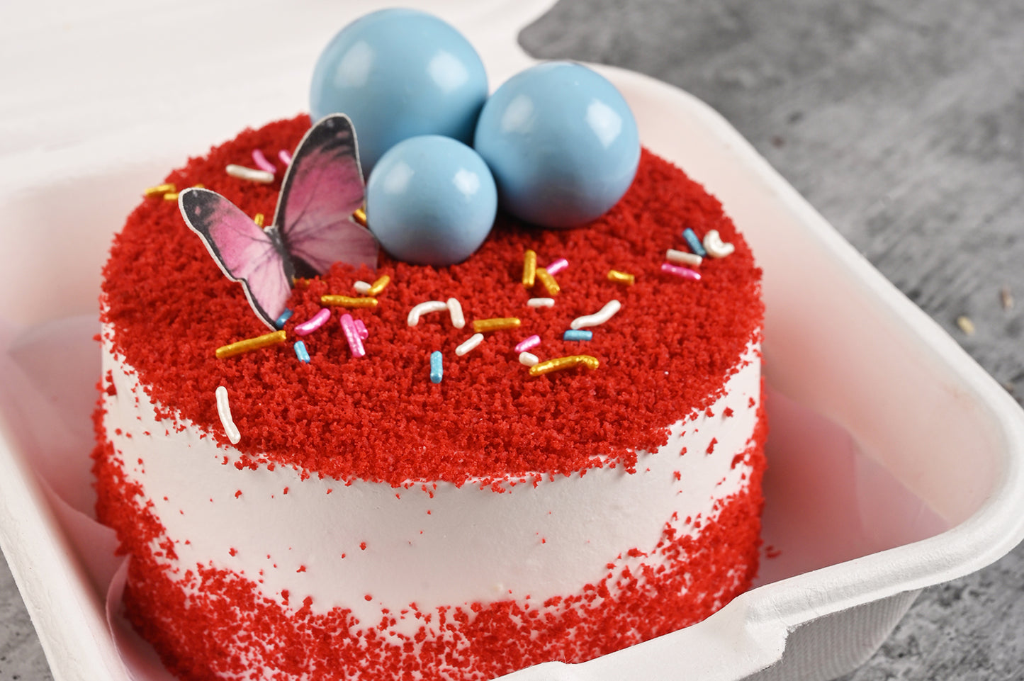 Red Velvet Bento Cake by Ministry of Cakes
